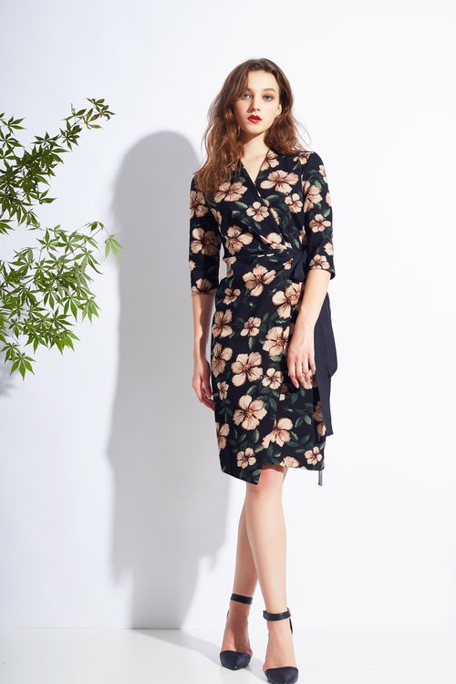 年紀(jì)越大，越難找到喜歡的衣服 時(shí)尚與年齡的平衡之道